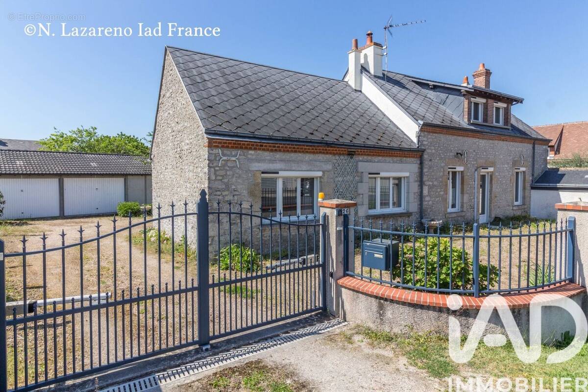 Photo 1 - Maison à VENNECY