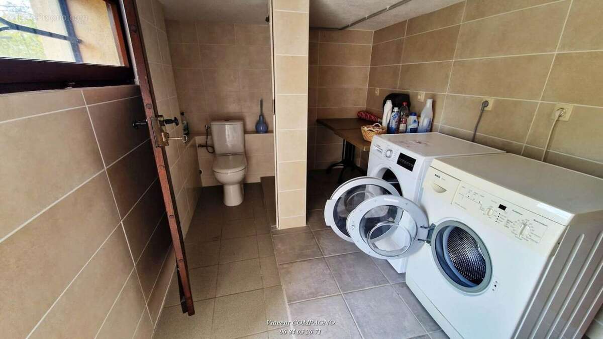 Maison à ESPARRON-DE-VERDON