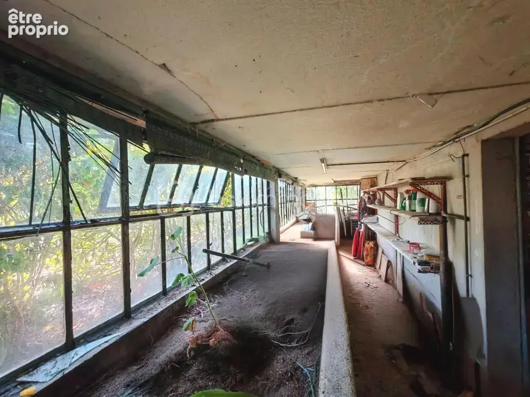 Maison familiale avec sous sol total et garage - photo 11