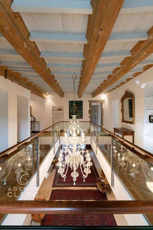 Maison à PERS-JUSSY