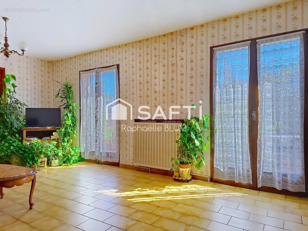 Photo 1 - Maison à GRADIGNAN