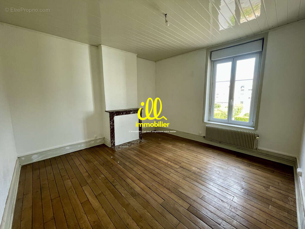 Maison 125 m² à Charleville-Mezieres  - photo 8