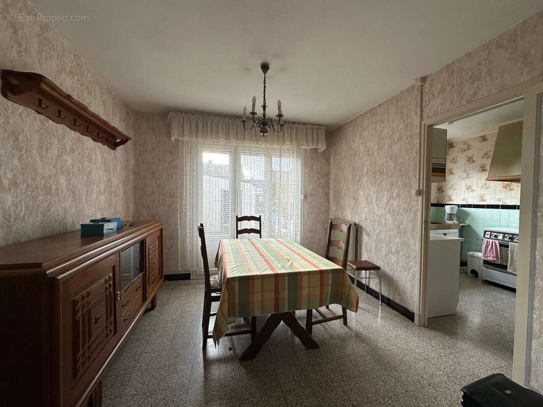 Maison à BRUAY-SUR-L&#039;ESCAUT