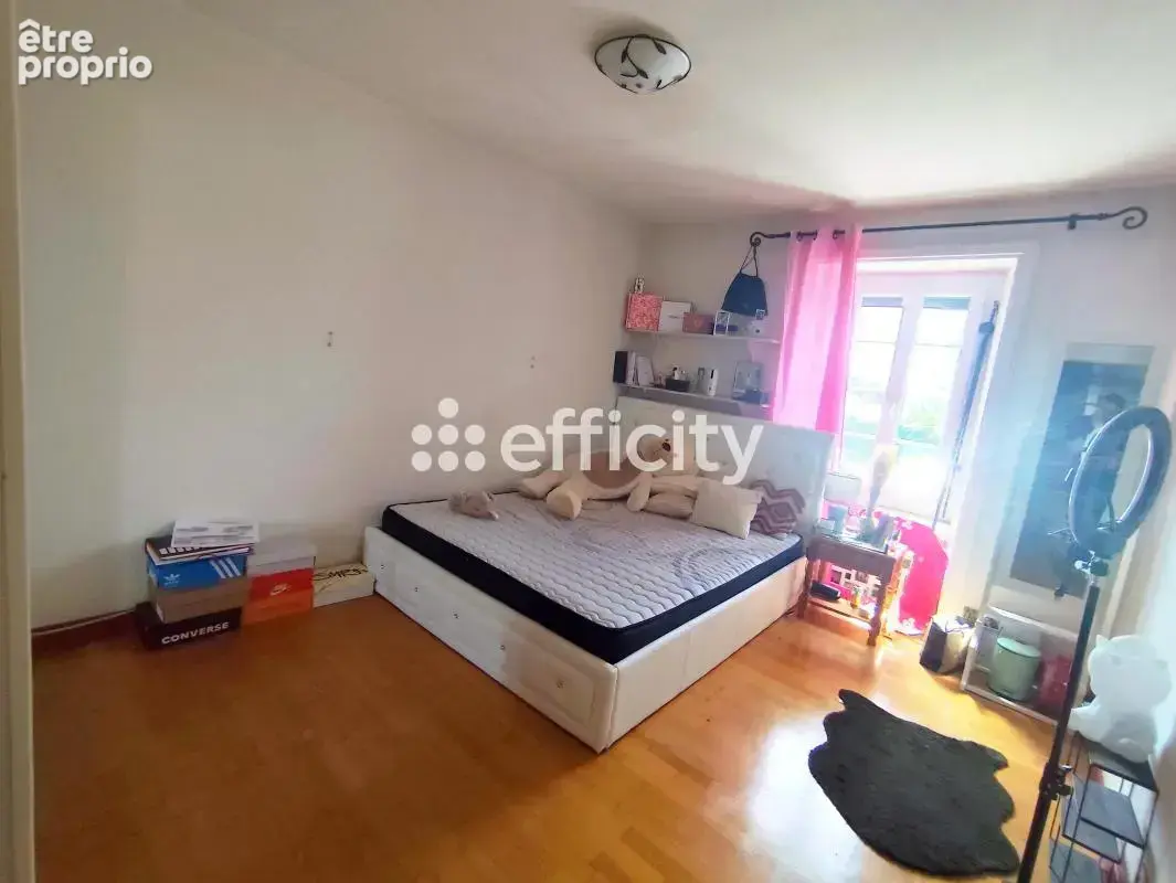 Maison 6 pièces 180 m² à vendre à Jarnac-Champagne (17520) - photo 6