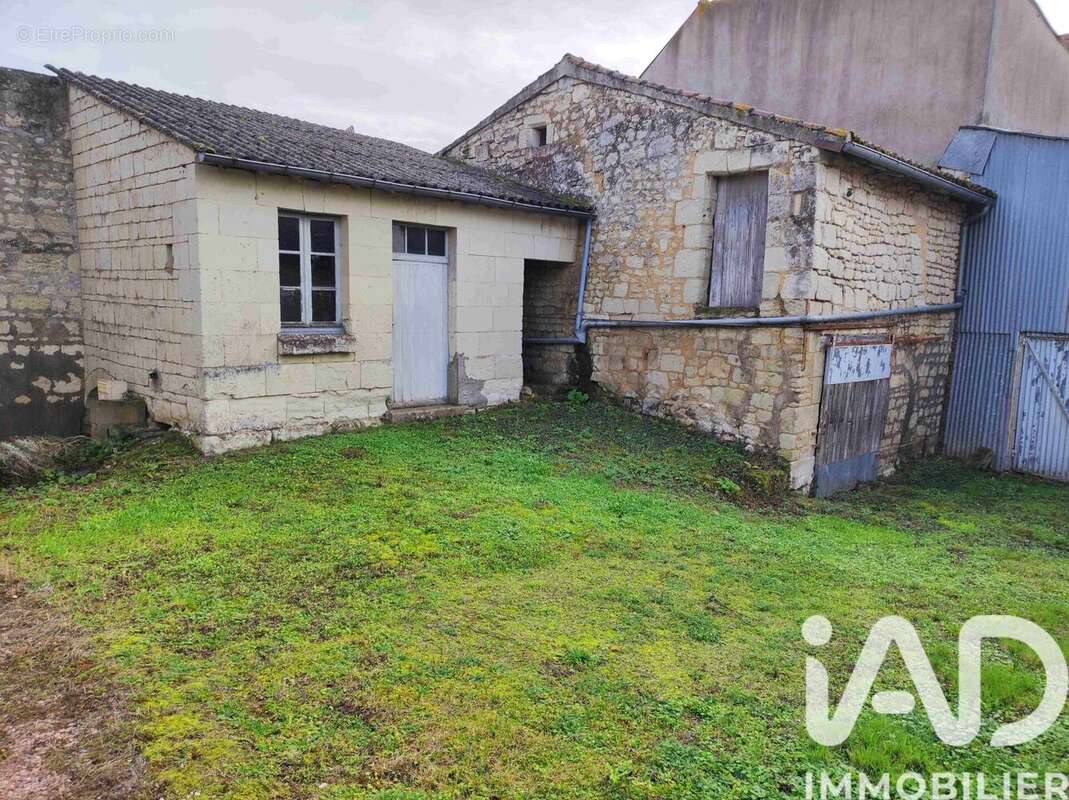 Photo 5 - Maison à CURCAY-SUR-DIVE