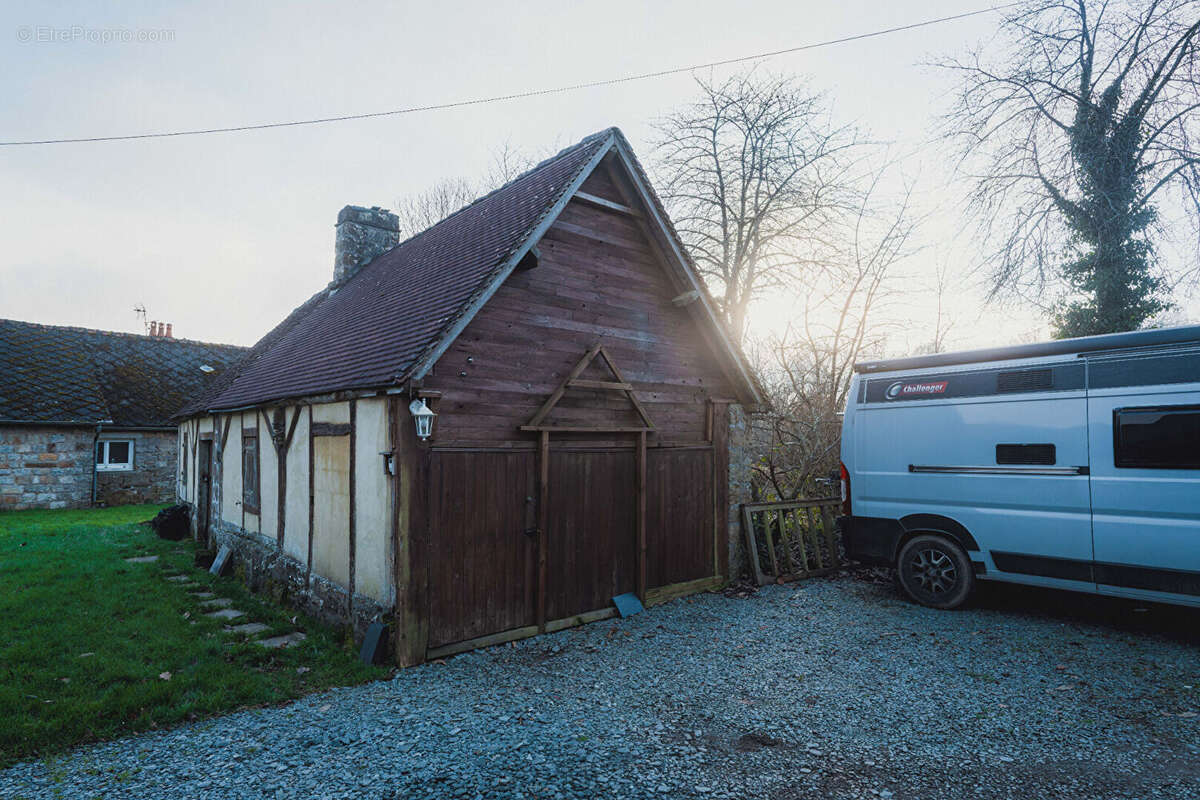 Maison à CHAMPSECRET