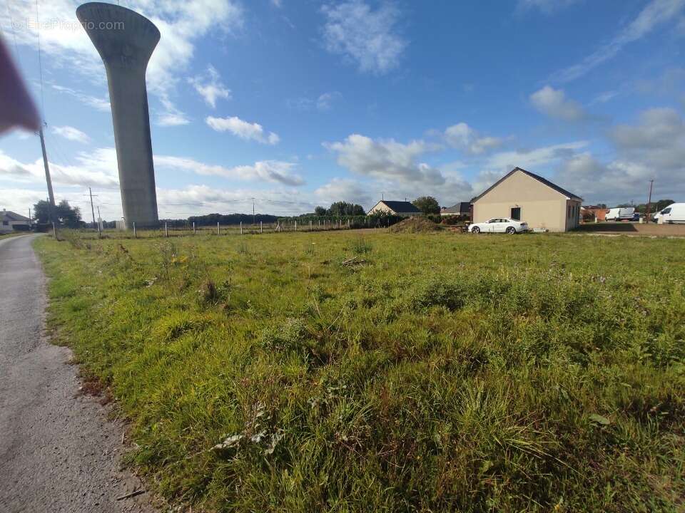 Terrain à APPEVILLE-ANNEBAULT