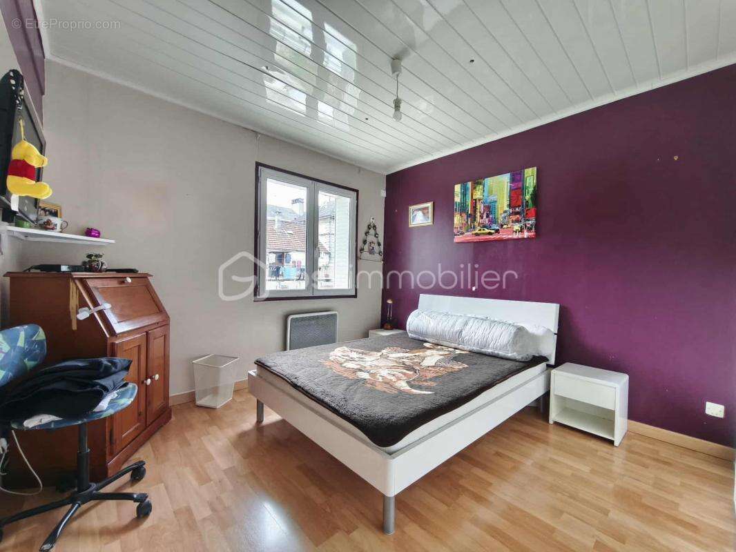 Maison de 150 m², 3 chambres et 1 bureau - photo 14