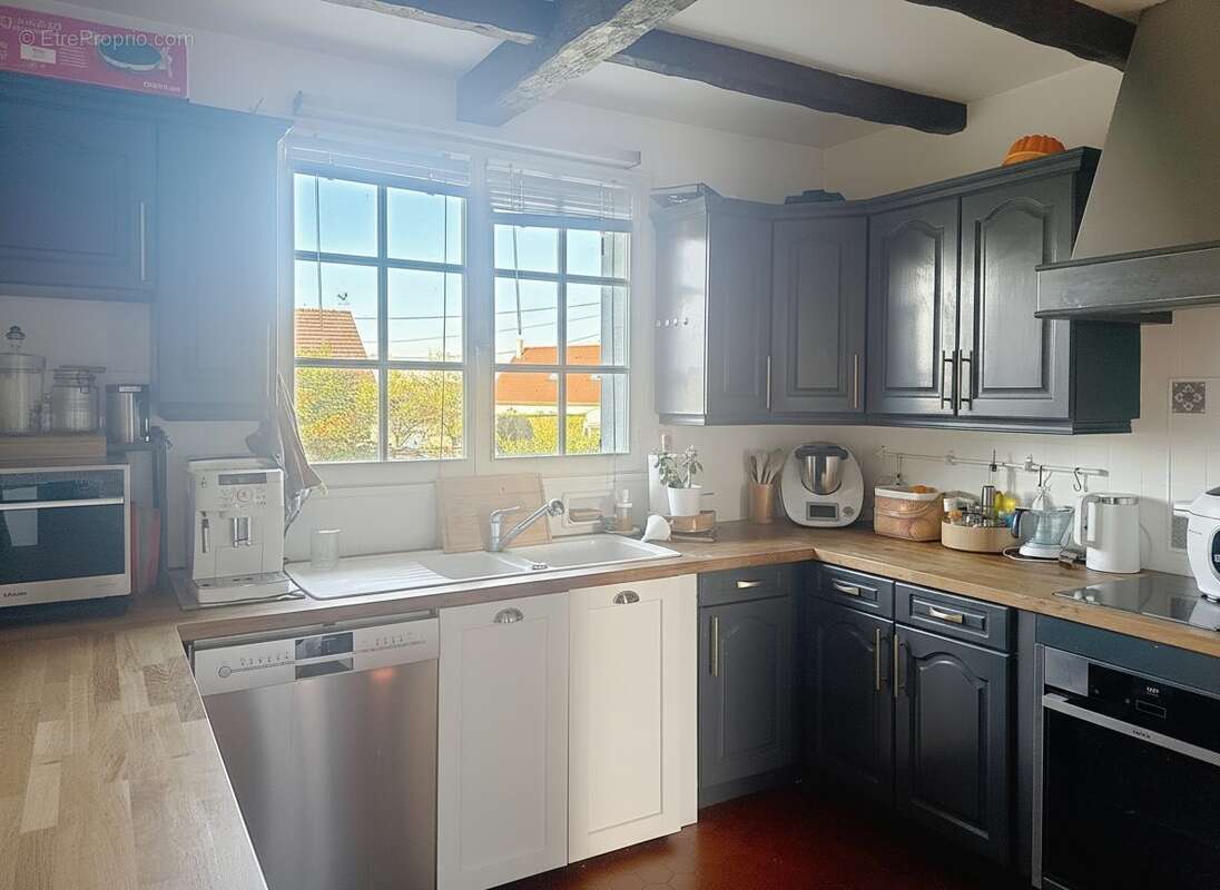 Maison à MONTLOUIS-SUR-LOIRE