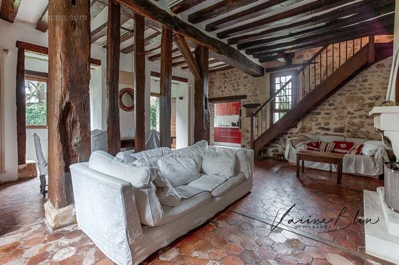 Maison à PONTOISE