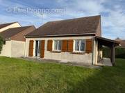 Maison à SACY-LE-PETIT