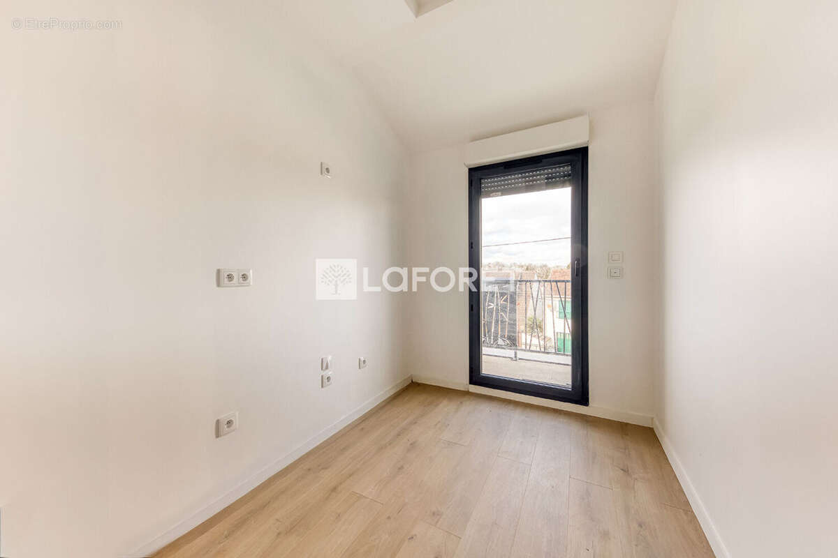 Appartement à PONTAULT-COMBAULT