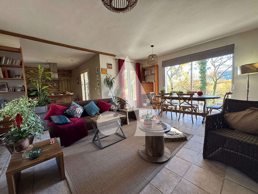 Maison à SAINT-HIPPOLYTE-DU-FORT