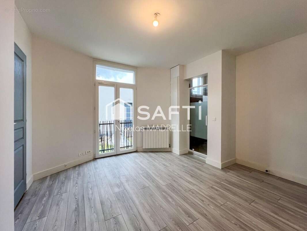 Photo 6 - Maison à AMBARES-ET-LAGRAVE