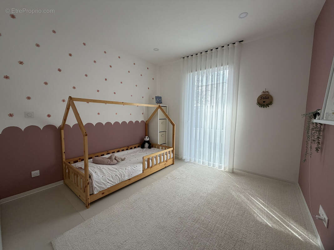 Maison à SAINT-BARTHELEMY-D&#039;ANJOU