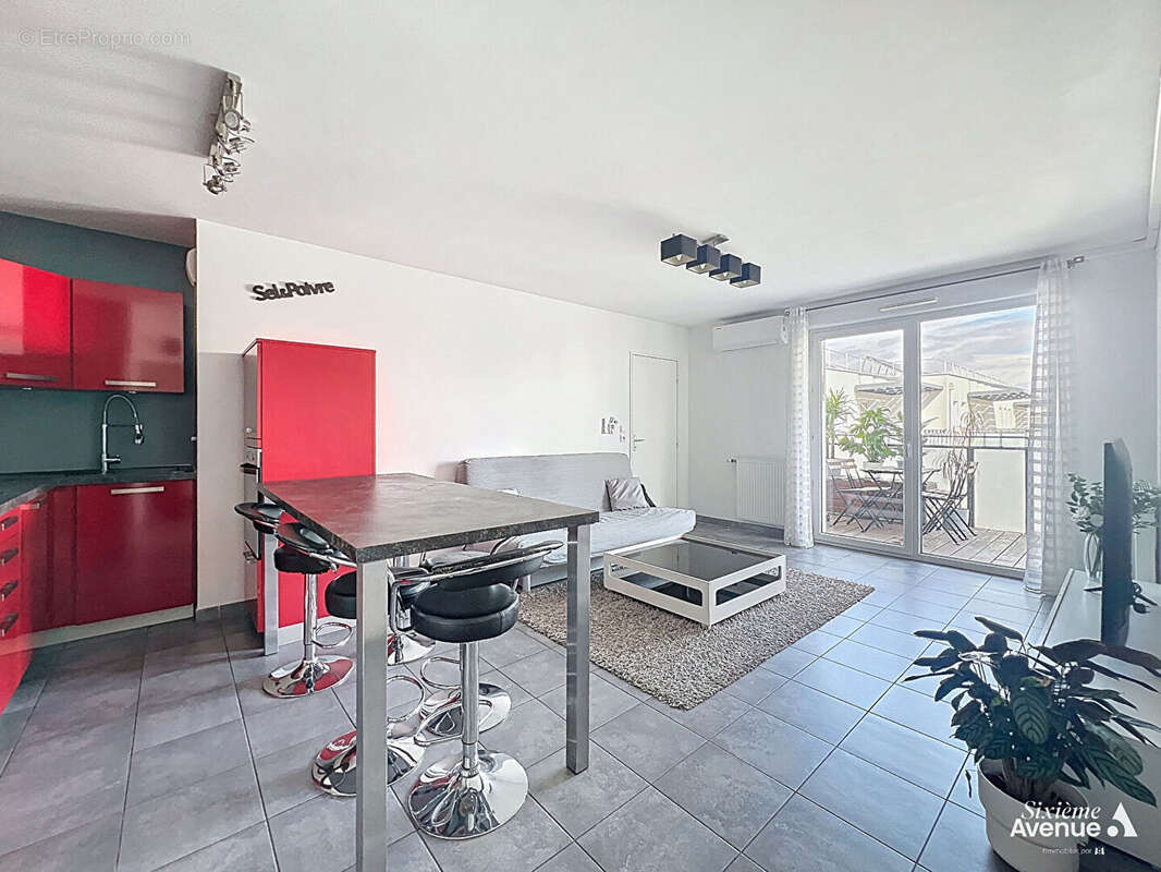 Appartement à SAINT-FONS