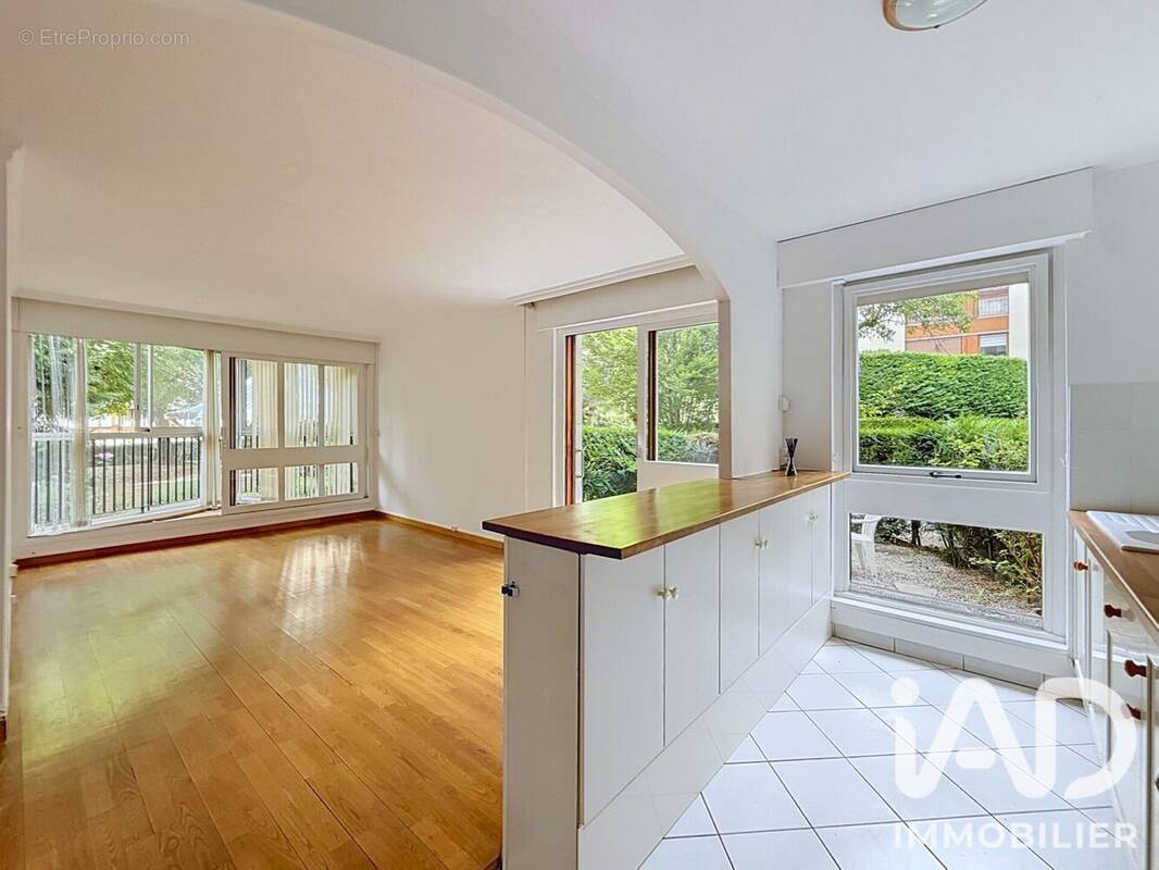 Photo 1 - Appartement à LE CHESNAY