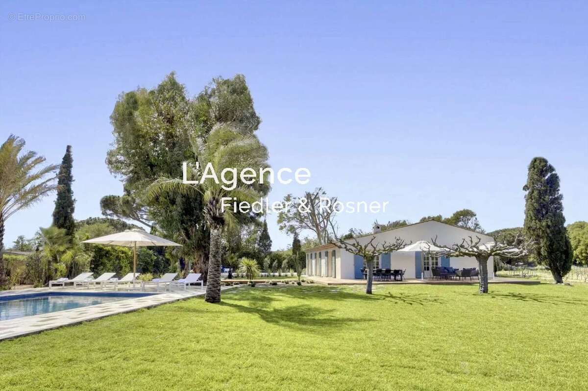 Maison à RAMATUELLE