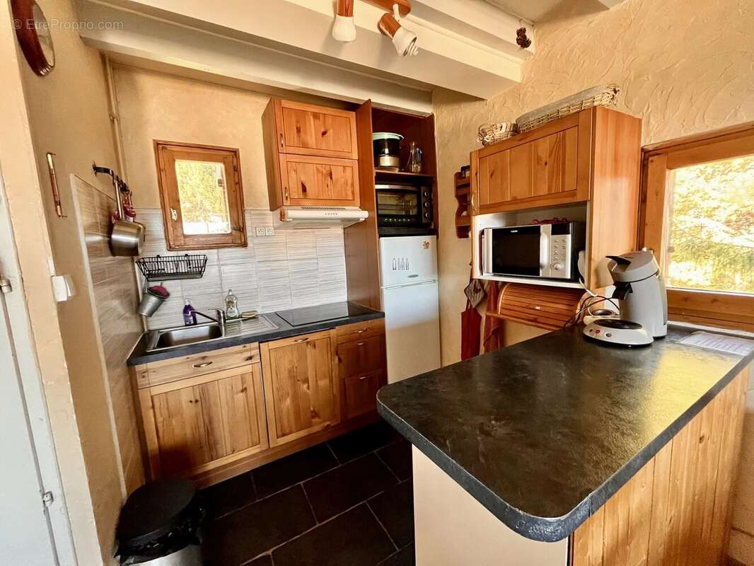 Maison à LES ANGLES