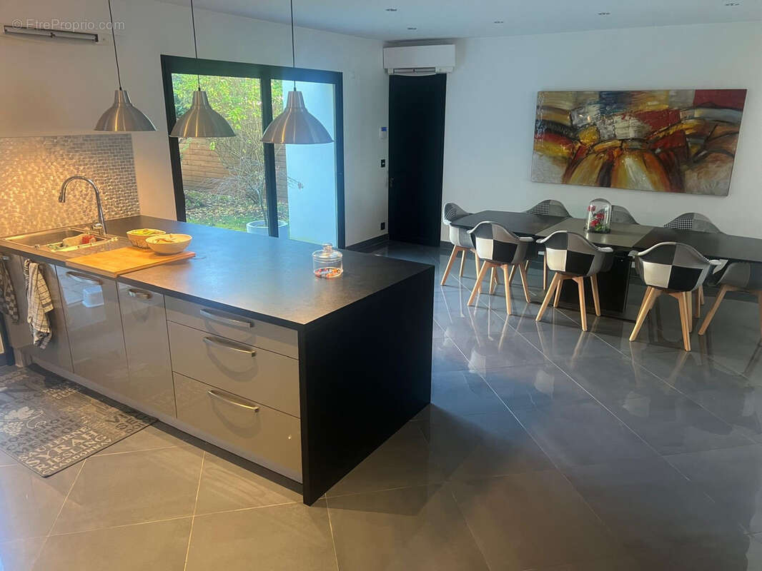 Maison à BRY-SUR-MARNE