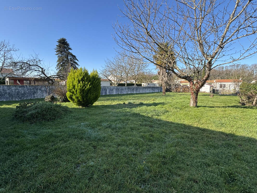 Terrain à SAINT-PALAIS-SUR-MER