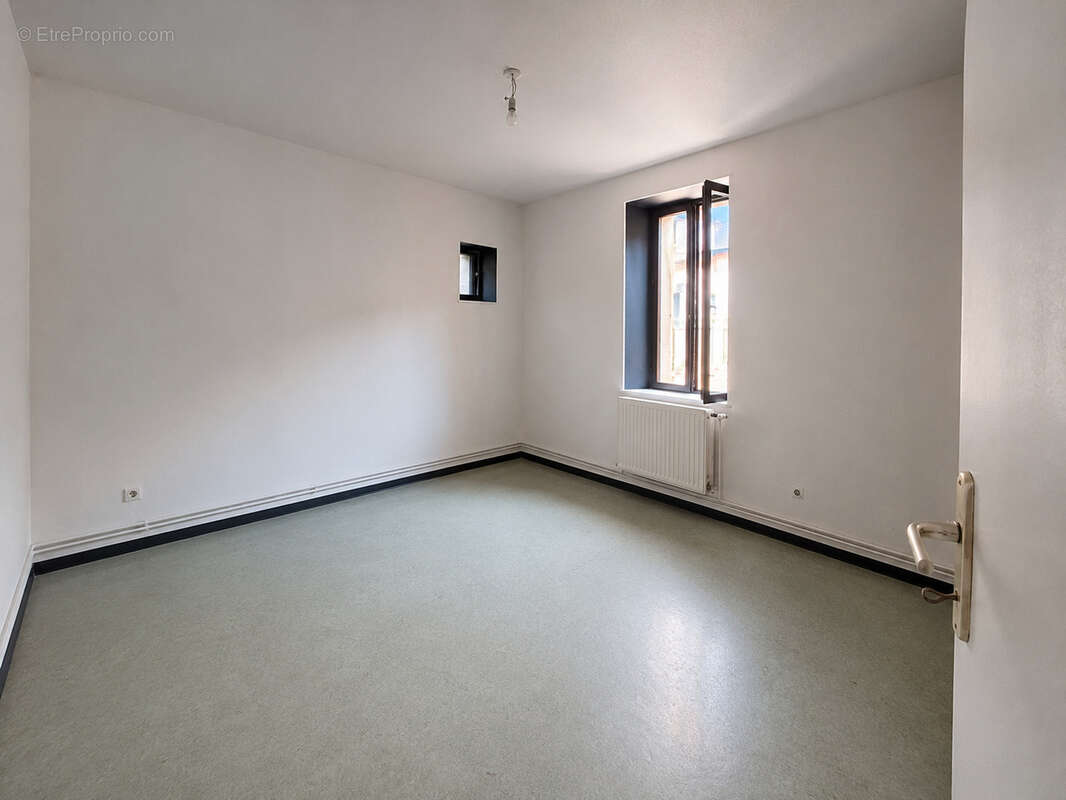 EPINAL Appartement type F3 Etage - 52,30m2 - photo 6