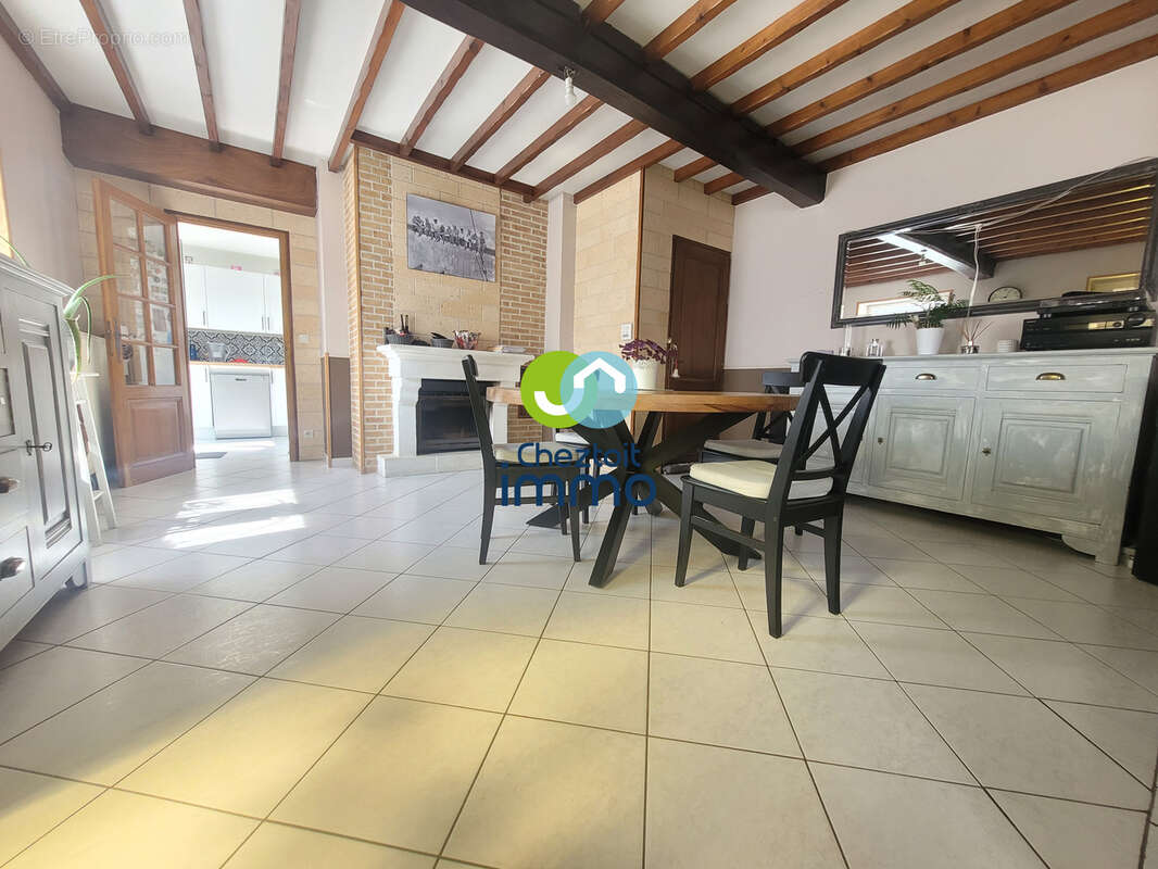 Maison à CAMBLAIN-L'ABBE