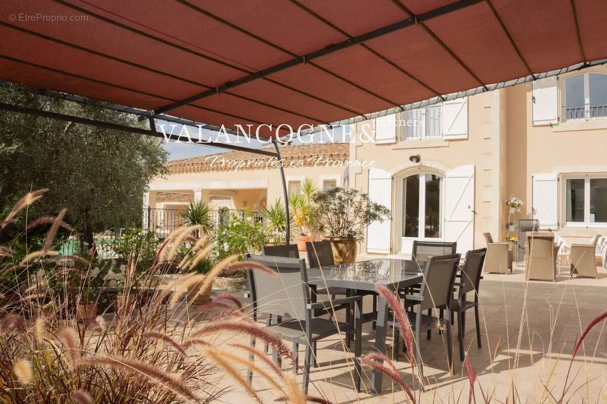 Elégante maison familiale - photo 3