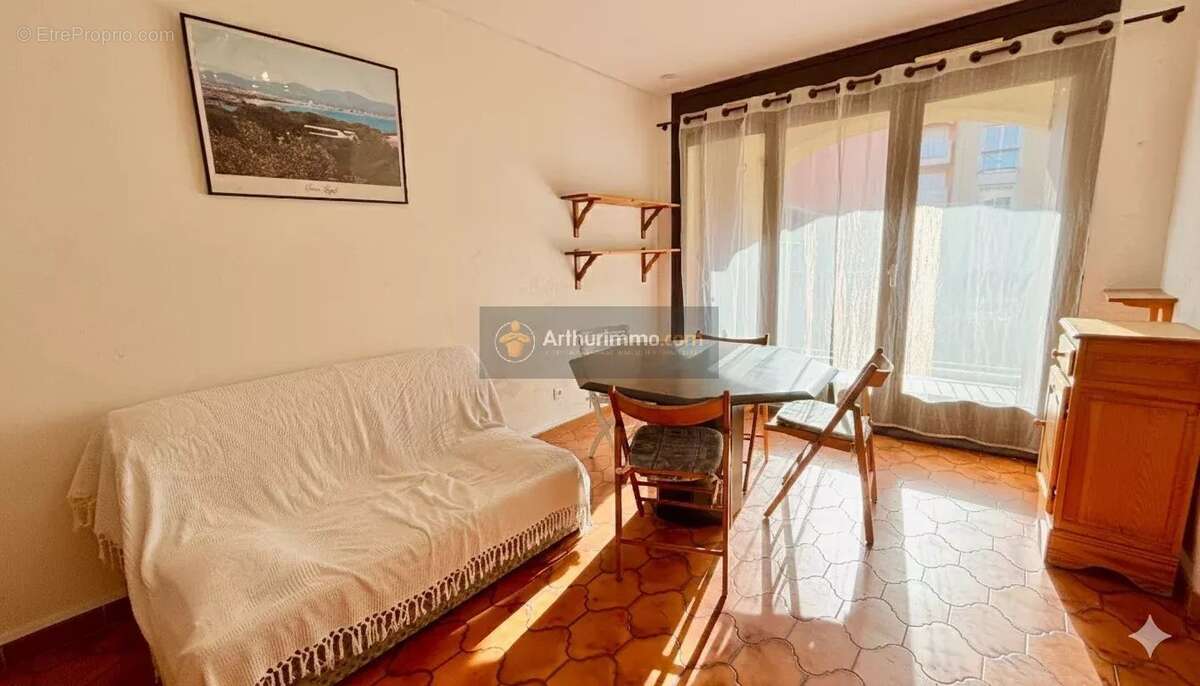 Appartement à FREJUS