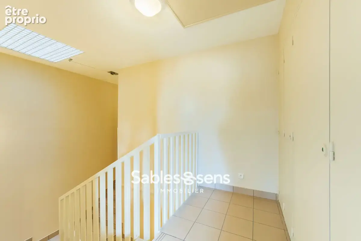 Appartement T2 bis avec cave et parking sur la commune de La Roche-sur-Yon - photo 9