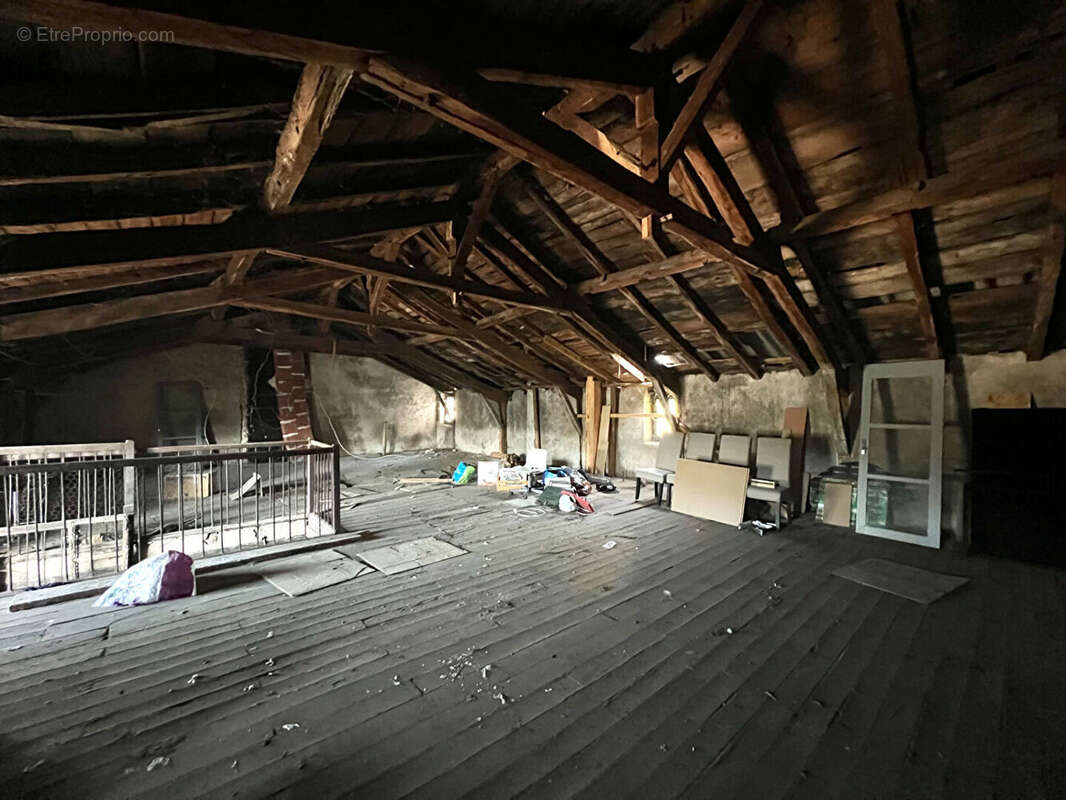 Appartement à LAROQUEBROU