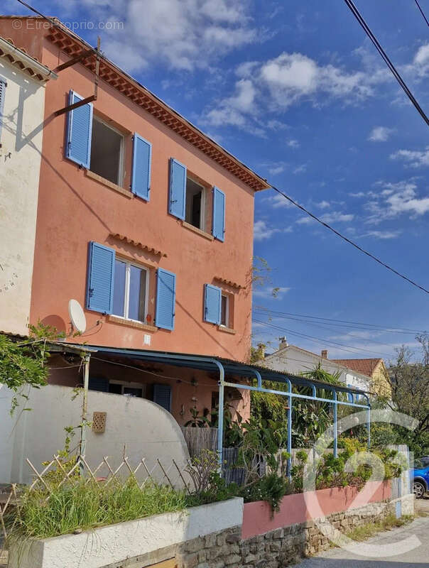 Maison à LE LAVANDOU