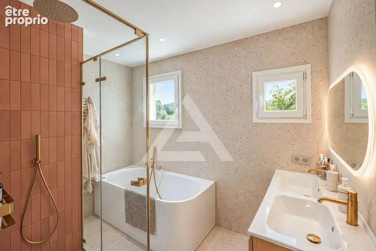 Eze - maison de type 5p - parfait etat - photo 5