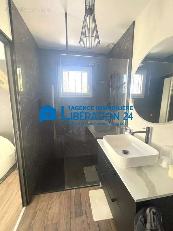 Maison plain pied 105 m² Sous Sol 115 m² Terrain 1289 m² - photo 14