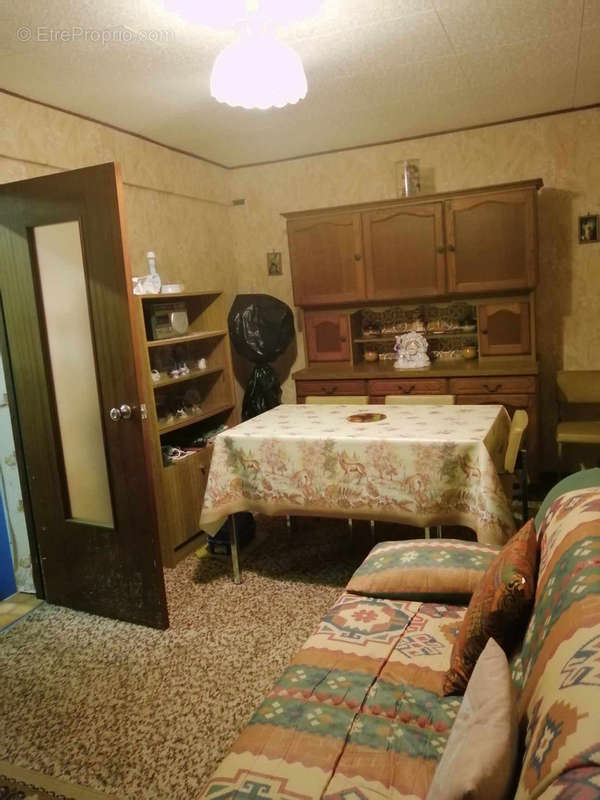 Maison à LA FERTE-CHEVRESIS