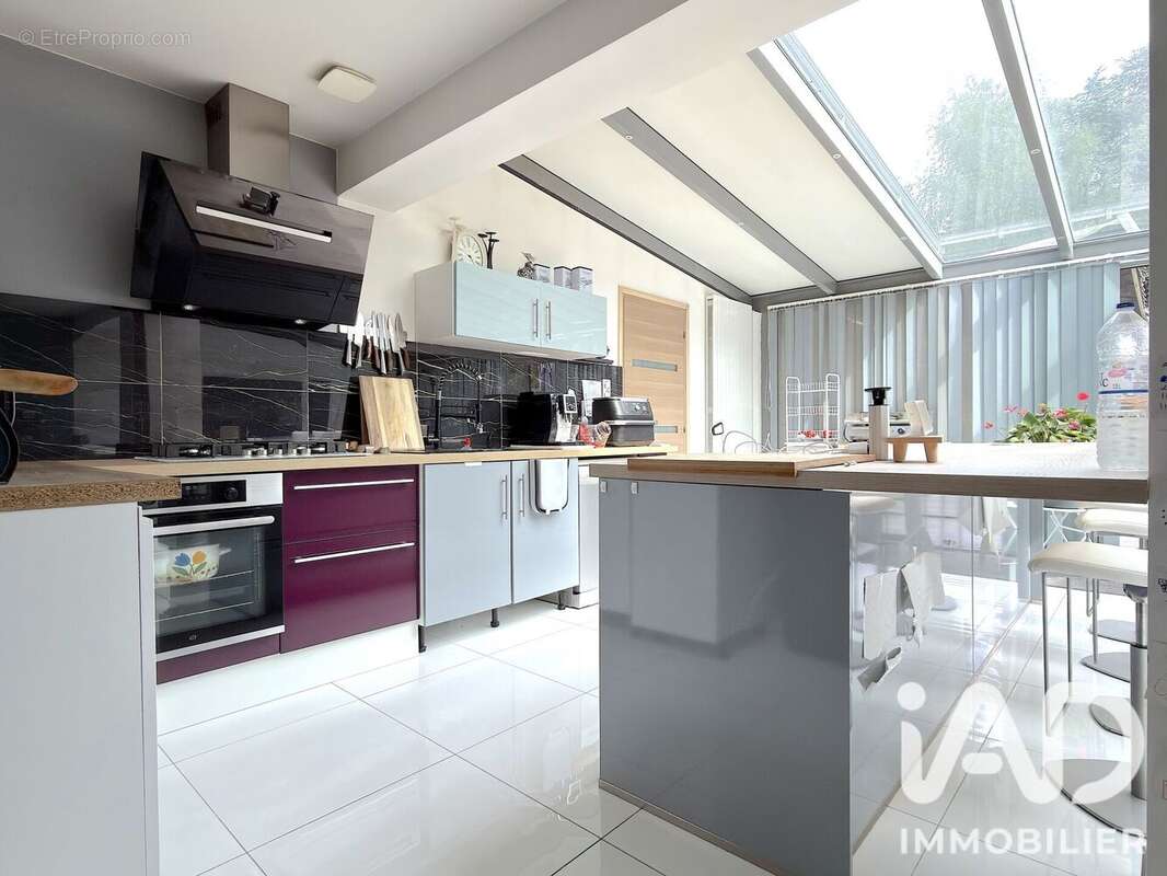 Maison 110 m² à Leers  - photo 4