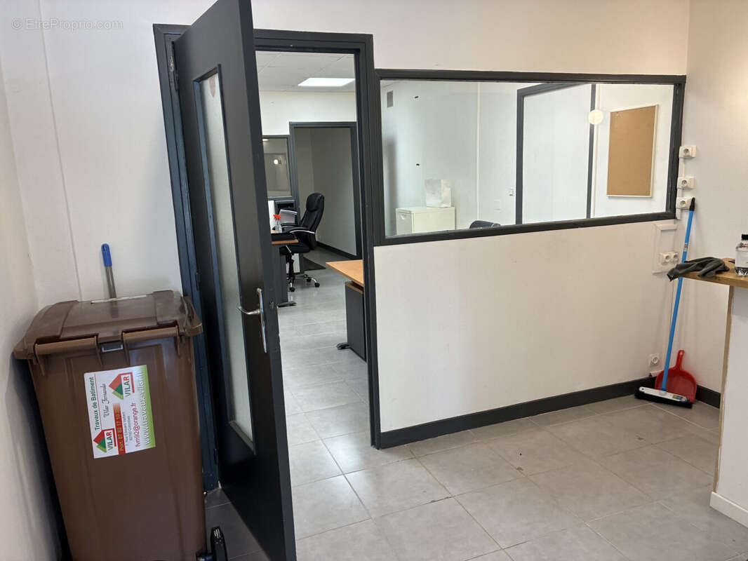 Commerce à COLOMBES