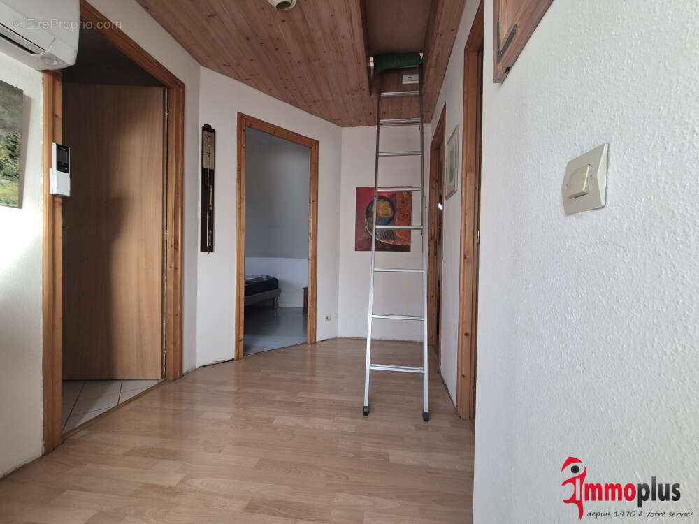 Belle maison dans quartier calme avec vue imprenable à Village-Neuf - photo 14