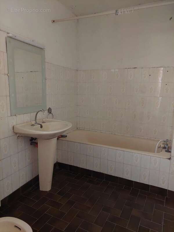 Maison à LE MAS-D'AZIL