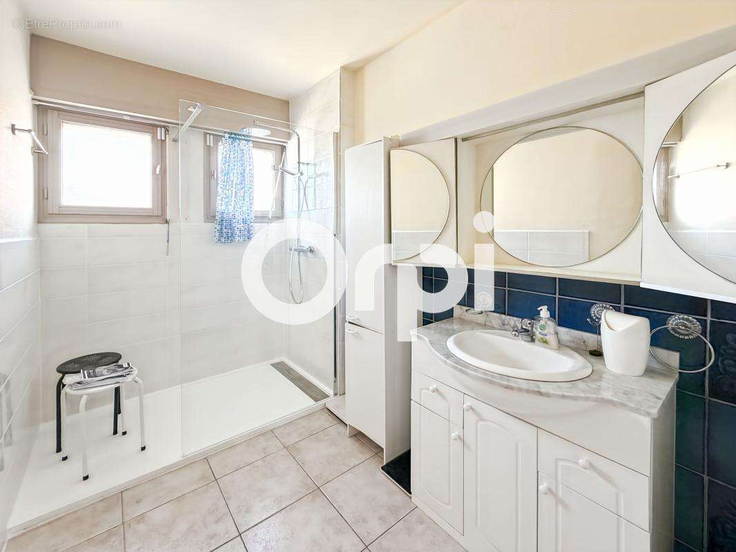 Pavillon individuel de semi plain pied, 3 chambres, jardin et garage à BRAY-DUNES plage (59123) - photo 9