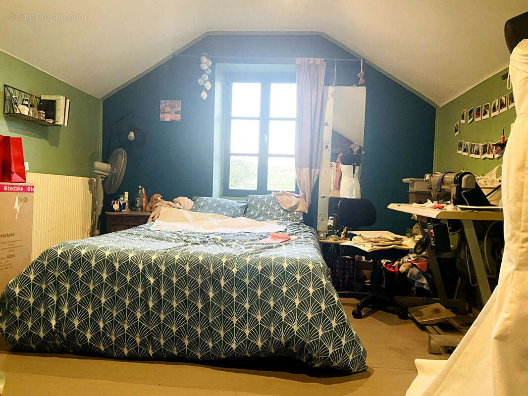 Maison à SAINT-EPAIN