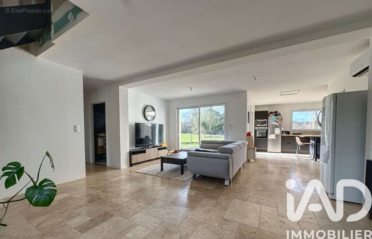 Photo 4 - Maison à MIOS