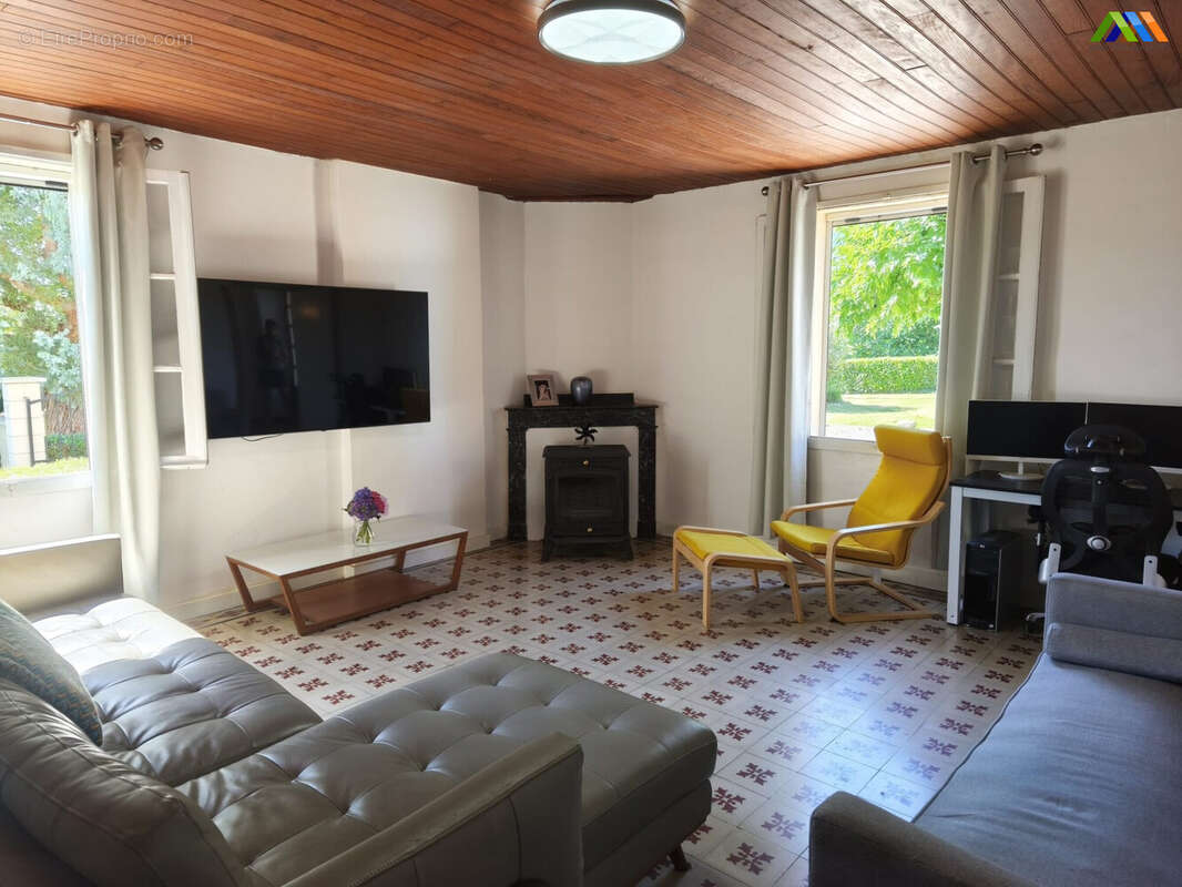 Maison 176 m² à Ponsan-Soubiran  - photo 4
