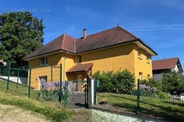 Maison à FROENINGEN