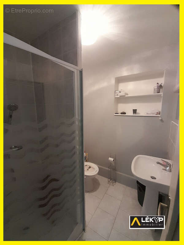 Maison à Tesson 17460 - photo 20