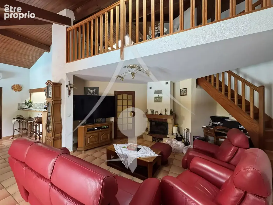 Grande maison familiale avec piscine et fort potentiel au Fauga - photo 2