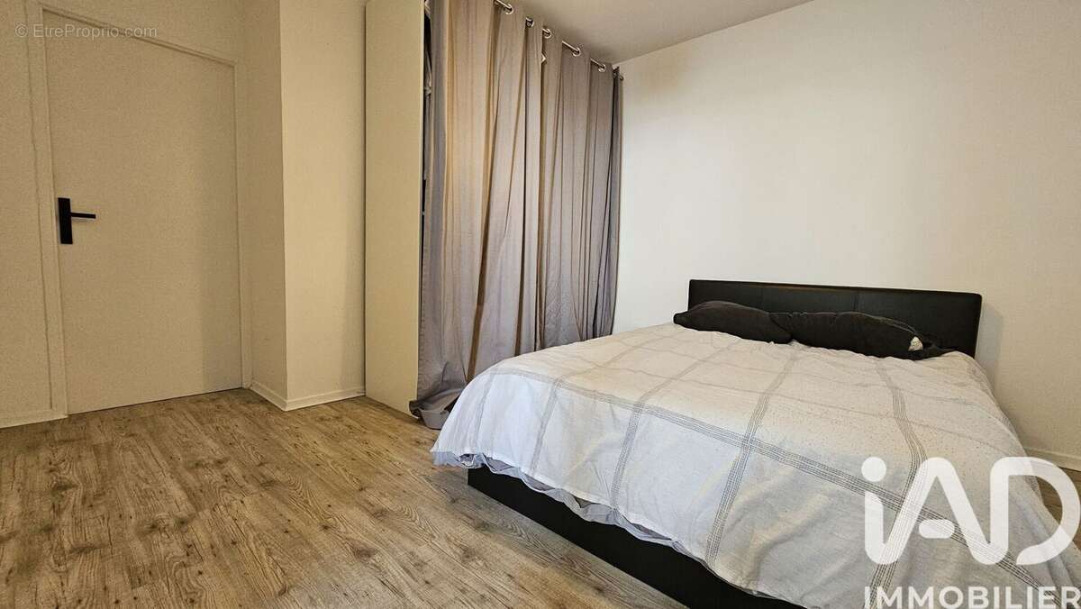 Photo 5 - Appartement à CORBEIL-ESSONNES