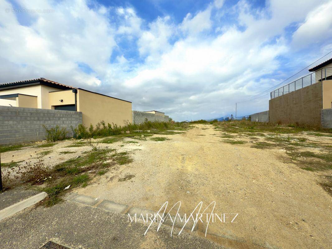 Terrain à PENNAUTIER