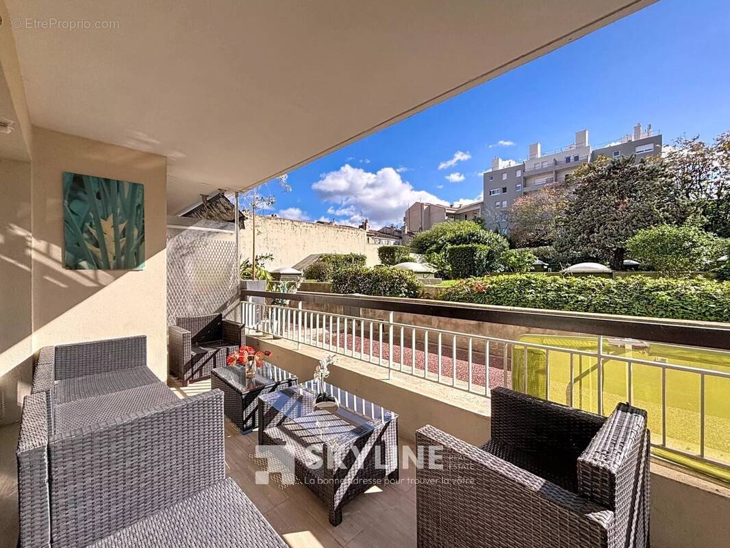 Appartement à MARSEILLE-5E