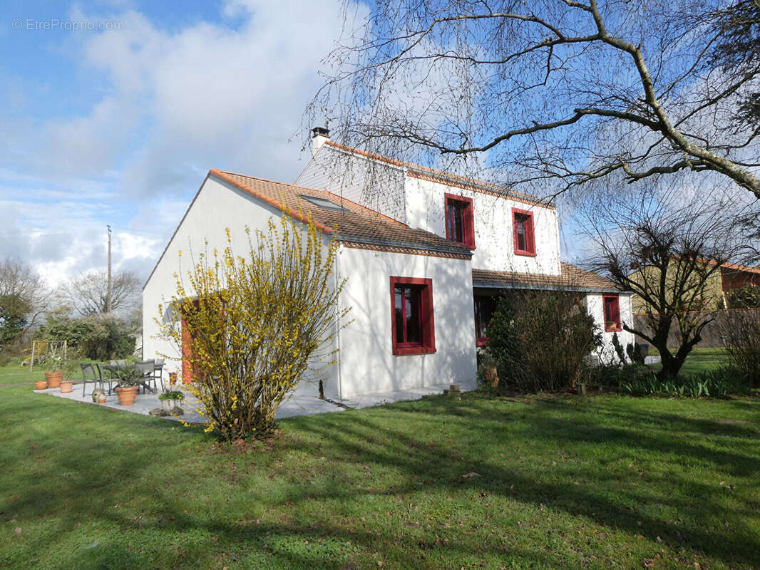Maison à CHAUVE